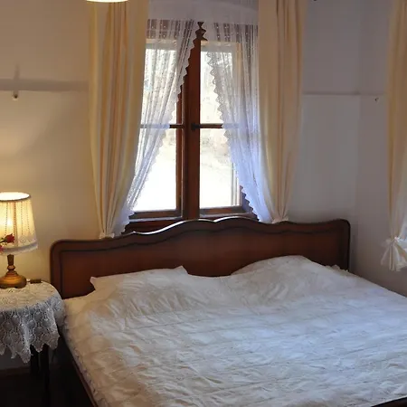 Nostalgia Couette-café