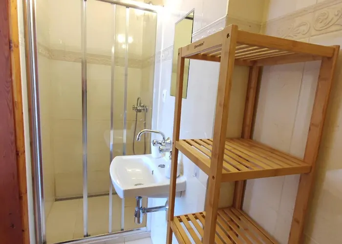 Bed & Breakfast Nostalgia