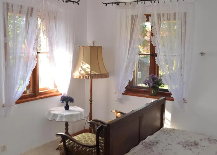 Bed & Breakfast Nostalgia